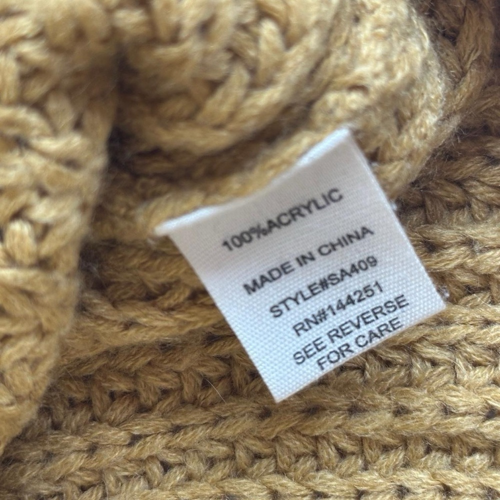 SWEATER BUNDLE - Two Retro 70's Inspired Academia Sweaters - Size Medium - Picture 15 of 15